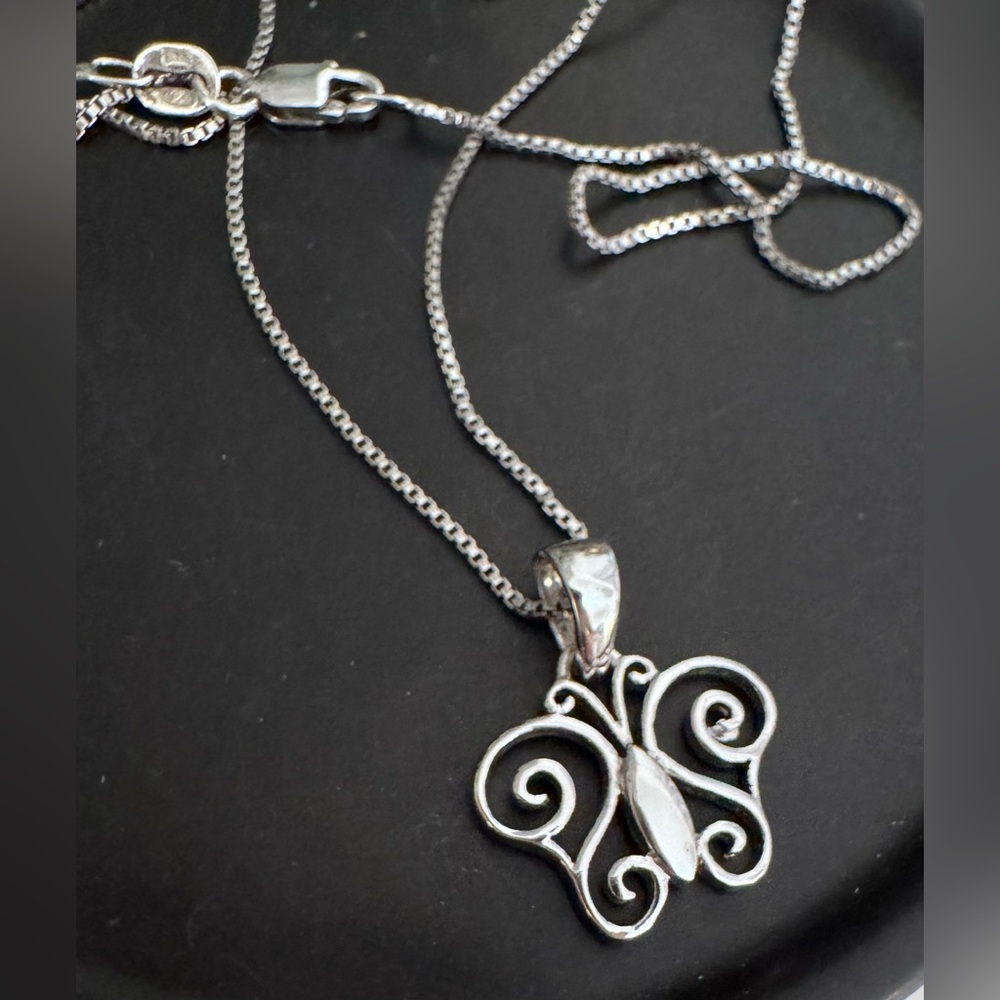 Made in Italy Silver .925 Butterfly Pendant Necklace